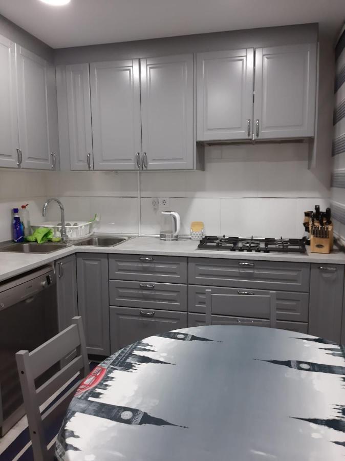 Nur Apartment Terrassa Eksteriør bilde